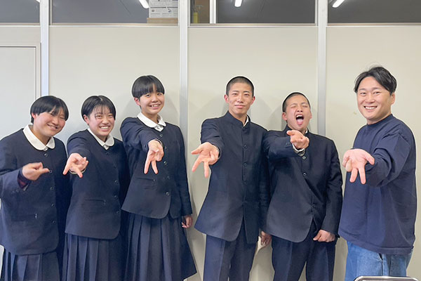 今治精華高等学校
